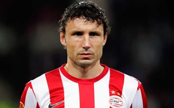 Van Bommel: "Verhoudingen met arbiters veranderd"