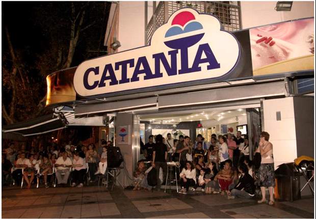 Speciale - Catania&Argentina, dolce legame: a Rosario il colore del gelato è rossazzurro