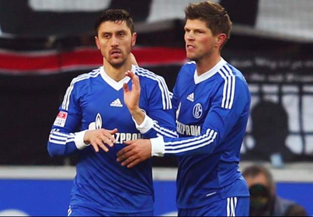 Schalke boss dismisses Huntelaar exit rumors