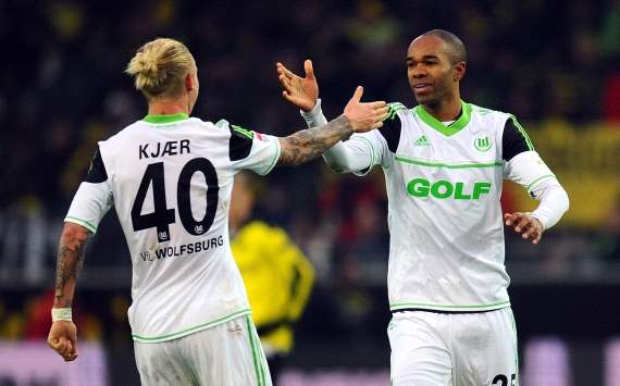Germany, Bundesliga, Borussia Dortmund vs. VfL wolfsburg, Simon Kjaer, Naldo
