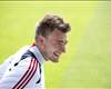 Mondial 2014, DAN - Bendtner suspendu six mois