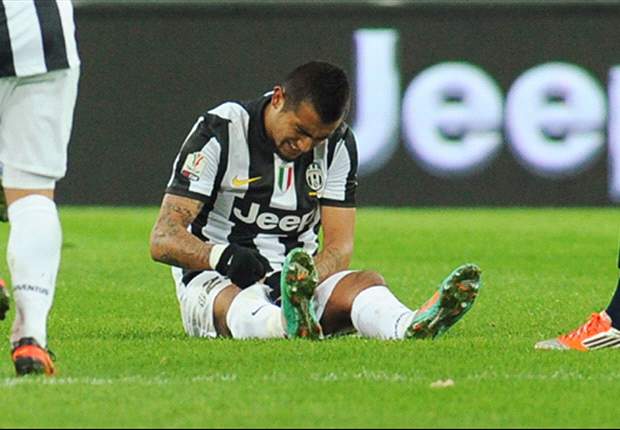 Piove sul bagnato in casa Juventus: per domani Conte rischia di rinunciare all'intero centrocampo titolare. E Guardiola ha messo nel mirino un certo Vidal...