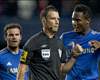 Benitez calls for professionalism ahead of Clattenburg return