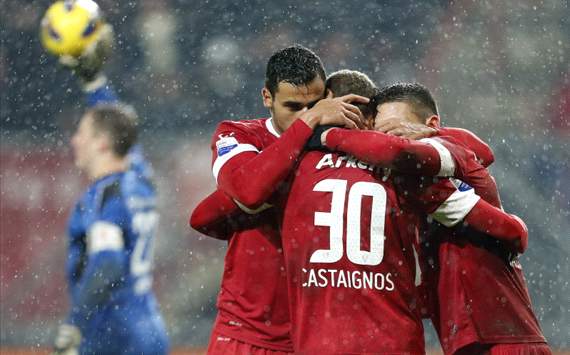 Twente-Heracles: Castaignos