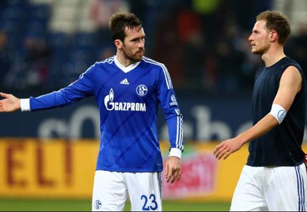Howedes denies criticising Keller after 5-0 Bayern defeat