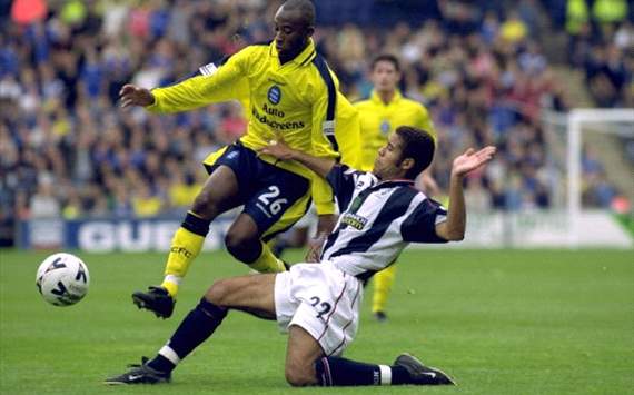 Peter Ndlovu 'conscious and communicating' after car crash