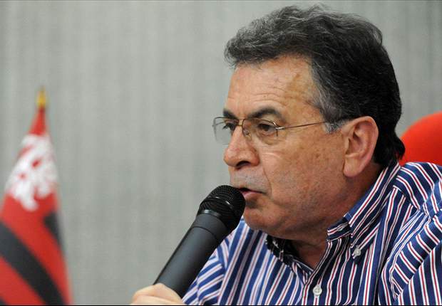 Flamengo nega propostas por Felipe Melo e Robinho
