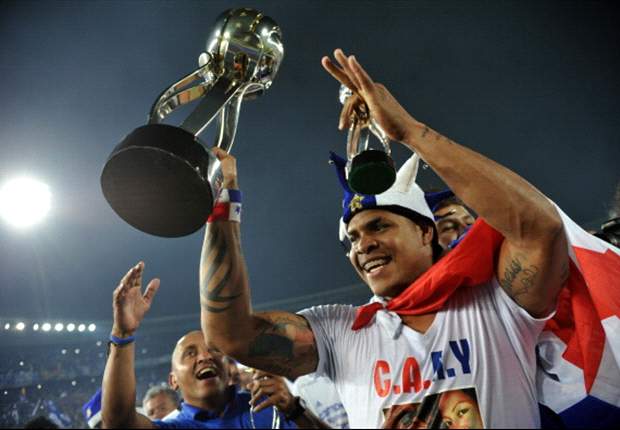 Roman Torres se queda en Millos