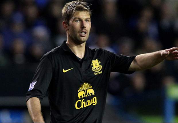 Hitzlsperger urges Everton to maintain their excellent form and break into top four