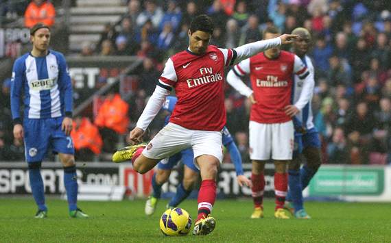 EPL, Wigan Athletic v Arsenal, Mikel Arteta