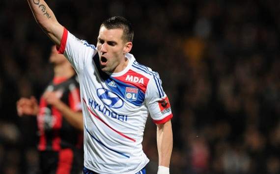Ligue 1 : Anthony Reveillere (Olympique Lyonnais vs OGC Nice)