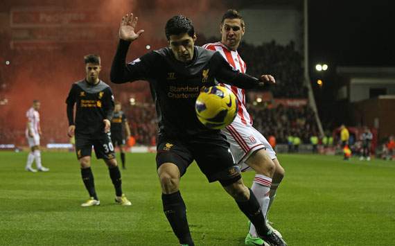 EPL - Stoke City v Liverpool, Luis Suarez and Geoff Cameron