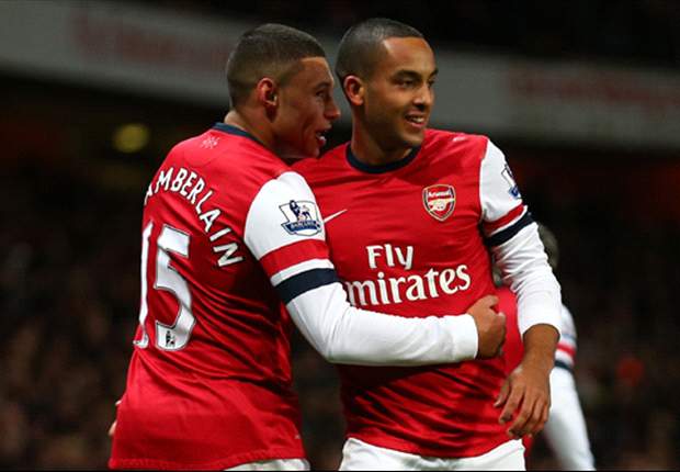 Walcott agrees new four-and-a-half-year Arsenal deal