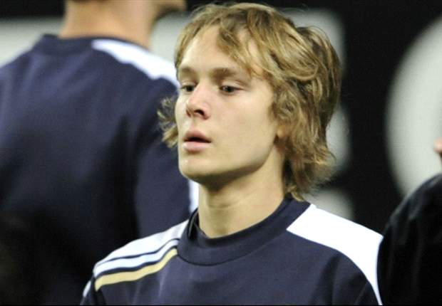 Arsenal could hijack Tottenham deal for Jedvaj and Halilovic, hints Zagreb executive