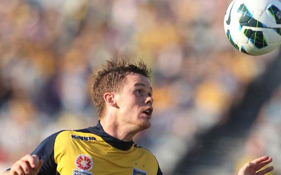 McGlinchey signs new deal at Central Coast Mariners