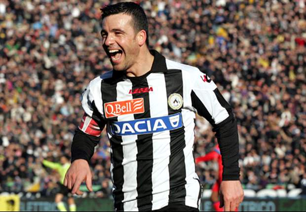 Di Natale si gode la sua magica Befana e proclama: "Sto bene, potrei giocare anche fino a quarant'anni. Ma dico addio alla Nazionale"