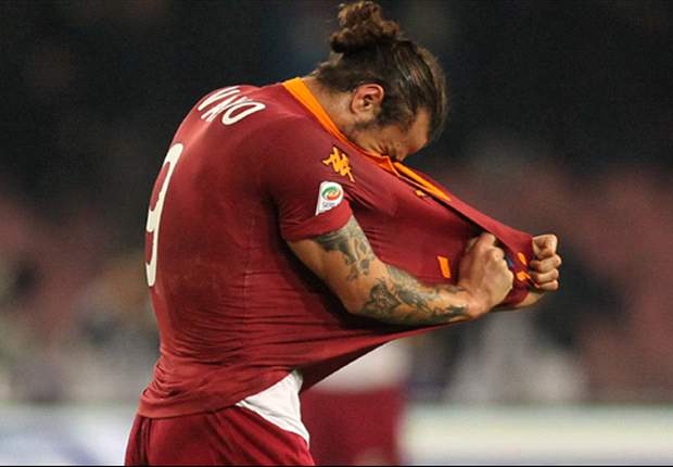 Osvaldo vs. tifosi 'parte seconda': l'attaccante della Roma ancora vittima di cori e insulti