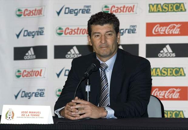Eric Gomez: Chepo's stubborness leads Mexico to stinker at Azteca