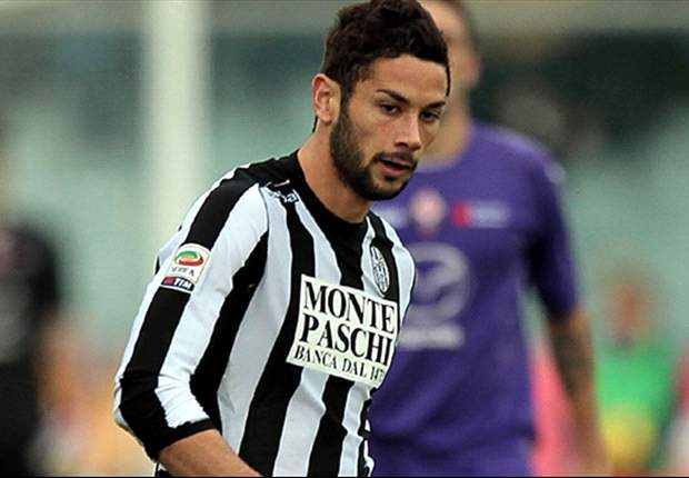 La Fiorentina rinforza l'attacco, è fatta per Larrondo: visite mediche e poi la firma, a breve l'ufficialità