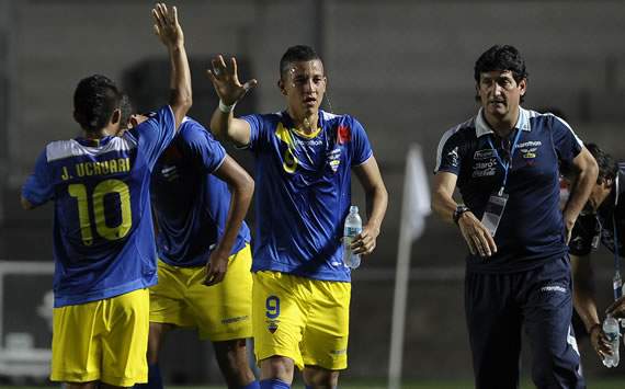 El festejo de Parrales y Uchuari - Brasil vs Ecuador