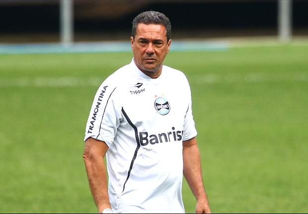 Luxemburgo mantém mistério e não revela sua equipe para a Libertadores