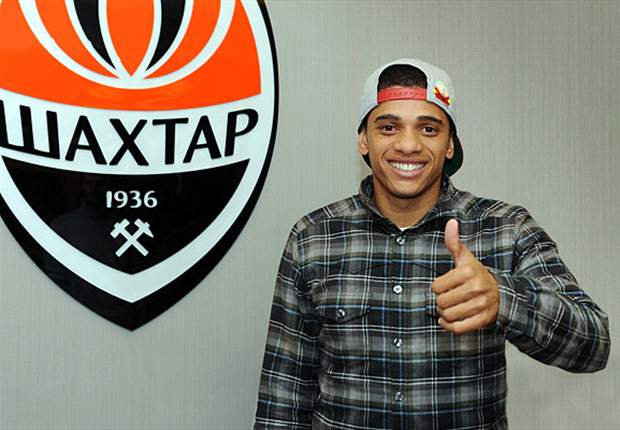 Shakhtar sign Chelsea target Taison from Metalist 