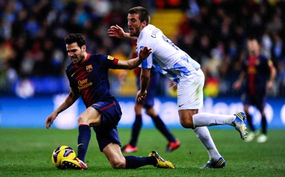 Fabregas: Valdes' decision must be respected