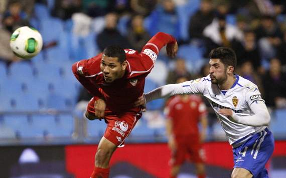 Hedwiges Maduro, Álvaro González - Zaragoza v Sevilla