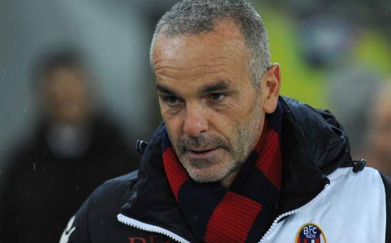 Stefano Pioli Ingin Persulit AC Milan