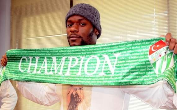 Transferts - Edu prêté à Bursaspor