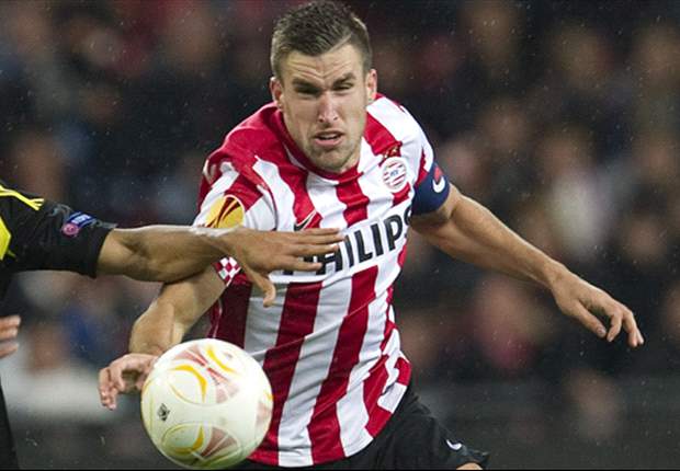 Strootman open to PSV exit