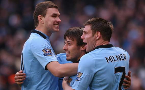 EPL - Manchester City vs Fulham, Edin Dzeko, David Silva & James Milner