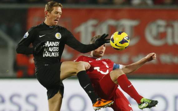 FC Twente - RKC Waalwijk, Robert Braber vs. Wout Brama