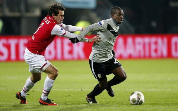 AZ - Vitesse, Dirk Marcellis vs. Gael Kakuta