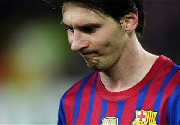 Messi habría esperado a Arbeloa en el parking del Bernabéu para increparle