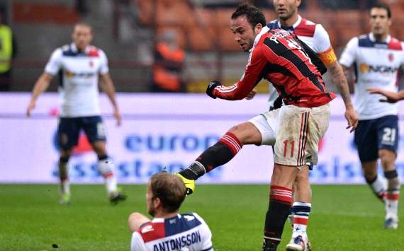 Giampaolo Pazzini scores a goal in Ac Milan-Bologna