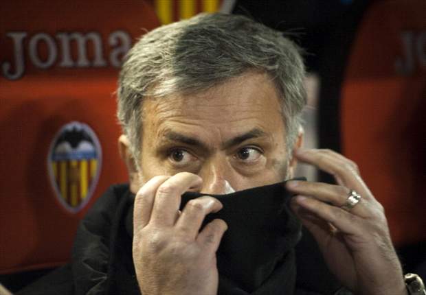'Mourinho has a rift with the whole Real Madrid dressing room' - Salgado