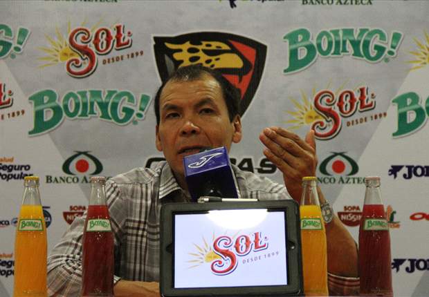 El ‘Profe’ Cruz asegura que no renunciará al cargo de Jaguares