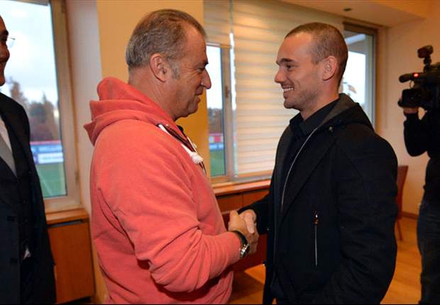 Sneijder: I'm proud to be a Galatasaray player