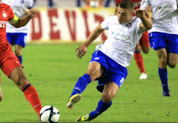 Il Napoli mette a segno un altro colpo, è fatta per Radosevic. L'agente Fifa Bosifè rivela: "Ha rifiutato molti top club europei, vuole solo l'azzurro"