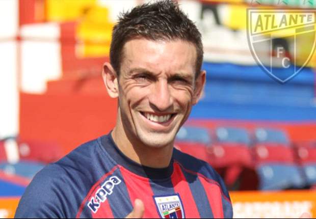 Atlante presenta a Joe Bizera, defensa uruguayo de refuerzo