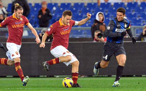 Balzaretti (R), Totti (R), Zanetti (I) - Roma-Inter.- TIM Cup