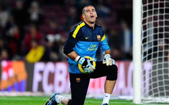 BREAKING NEWS: Victor Valdes to stay at Barcelona until 2014