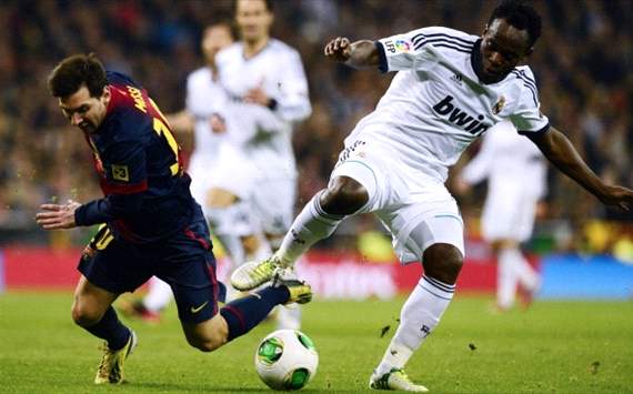 Lionel Messi, Michael Essien | Real Madrid v Barcelona | ClÃ¡sico