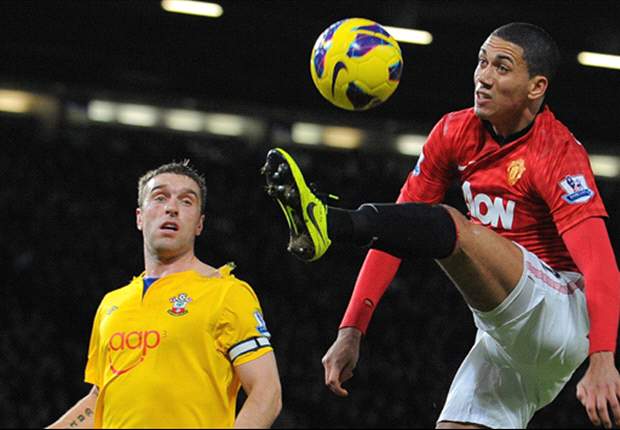 Sir Alex Ferguson expects the treble, says Smalling