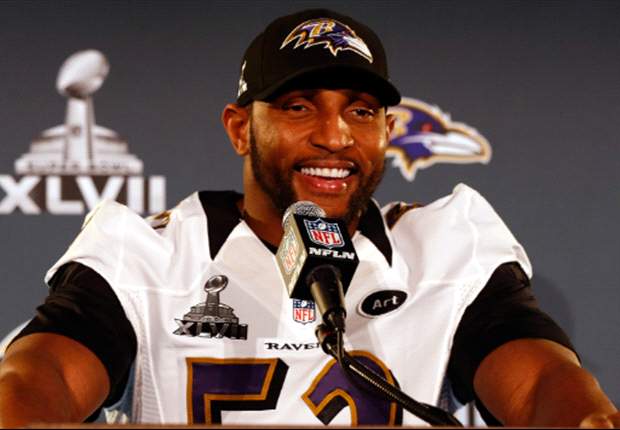 Howard and Bocanegra pick Ray Lewis and Ravens to win Super Bowl