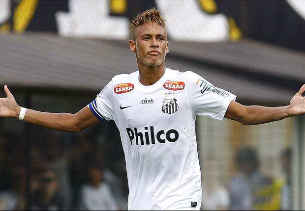 Neymar refuses to rule out summer move