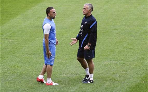 Deschamps: Ribery injury not a big concern