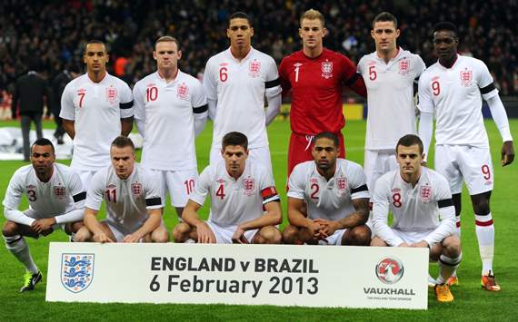 Old guard key to England future, claims Hodgson