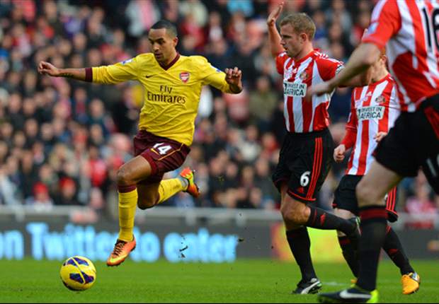 Walcott in line for pay hike if Arsenal contract extension is activated